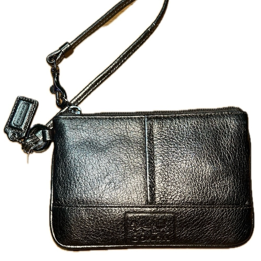 NWT COACH Metallic Leather Small Wristlet